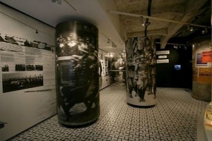 Exposición del Museo de la Fábrica de Schindler